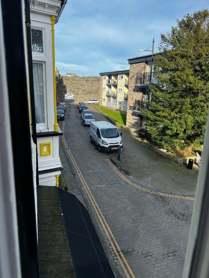 Caer Menai Hotel Caernarfon Exterior foto